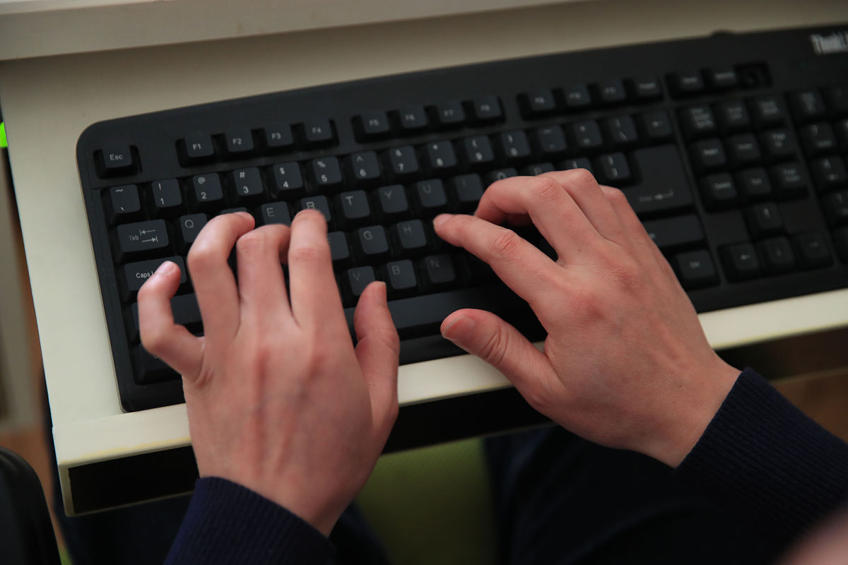 小说大纲创作指南：从主题到情节，打造你的故事框架