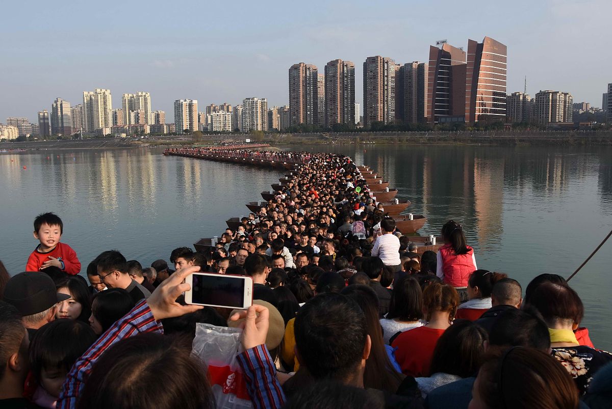 四川石油学校2019年招生简章 - 报名时间、考试科目、奖学金等