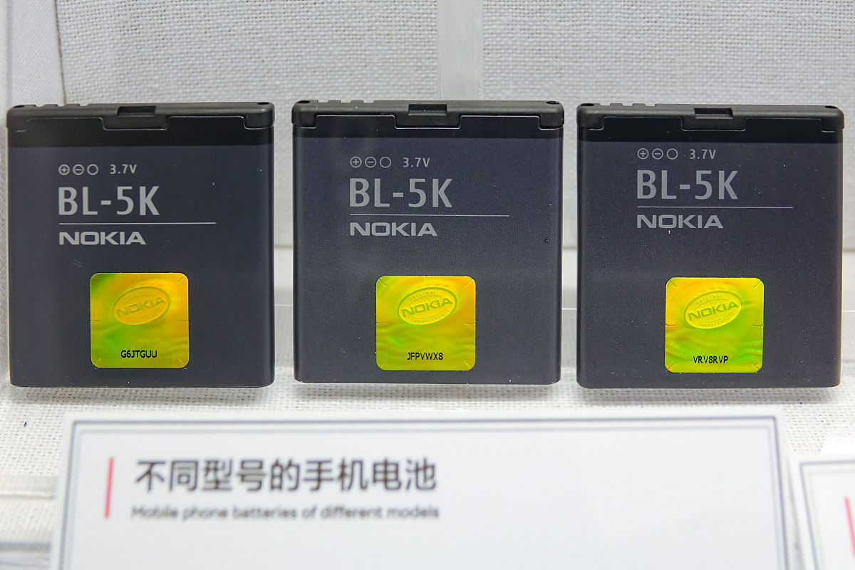 a7m4可以边充电边拍吗