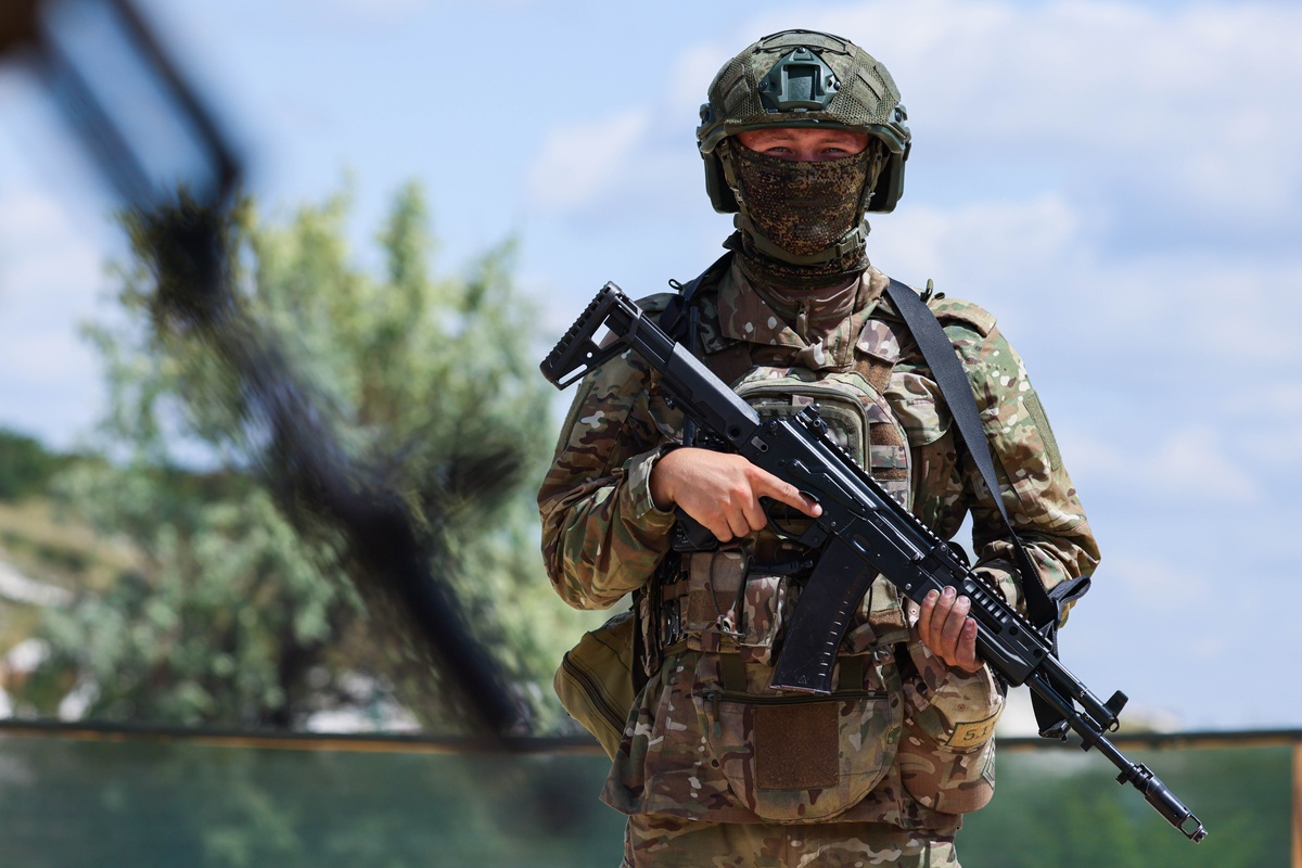 成为世界顶尖单兵作战雇佣兵：必需的素质和技能