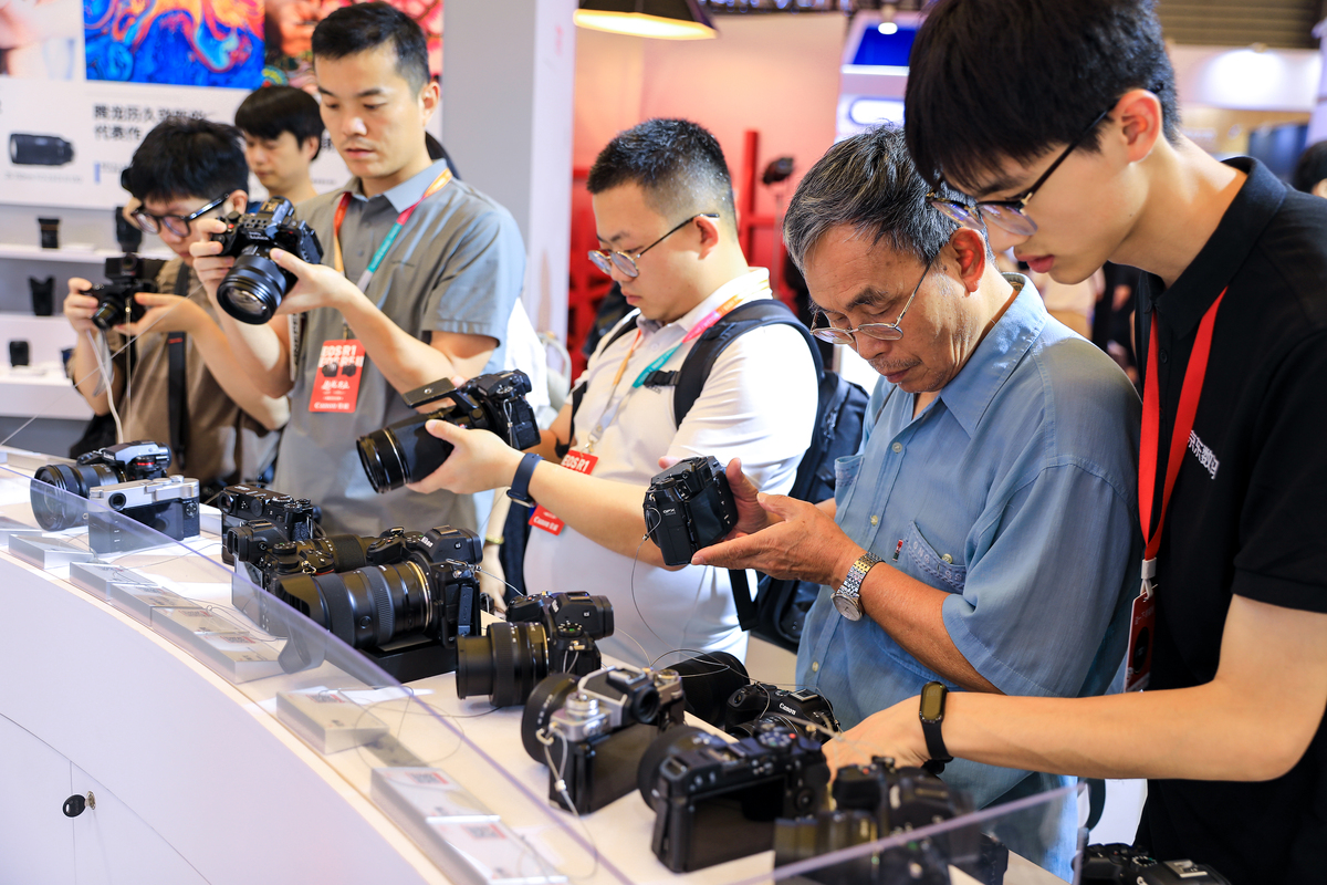 福州摄影器材展：地理位置、经济实力、产业集聚的优势