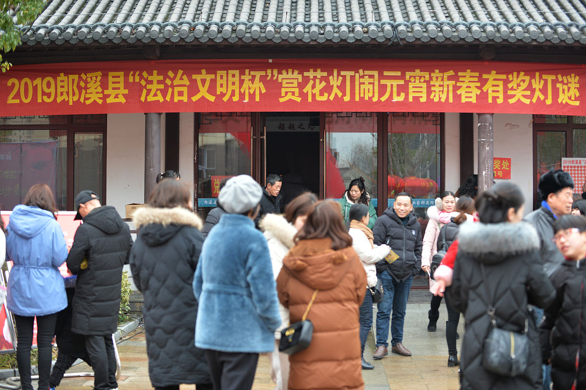 猜字谜起源：从唐朝到现代的文化之旅