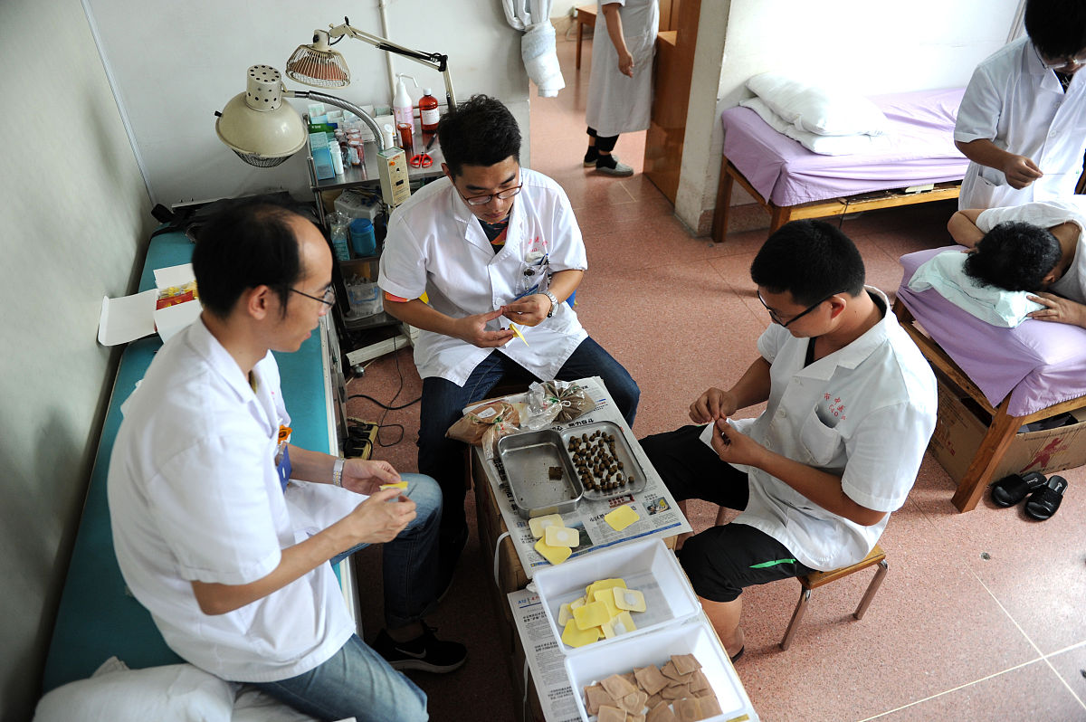 江门中医药学校助产专业怎么样？优势、发展前景及就业机会