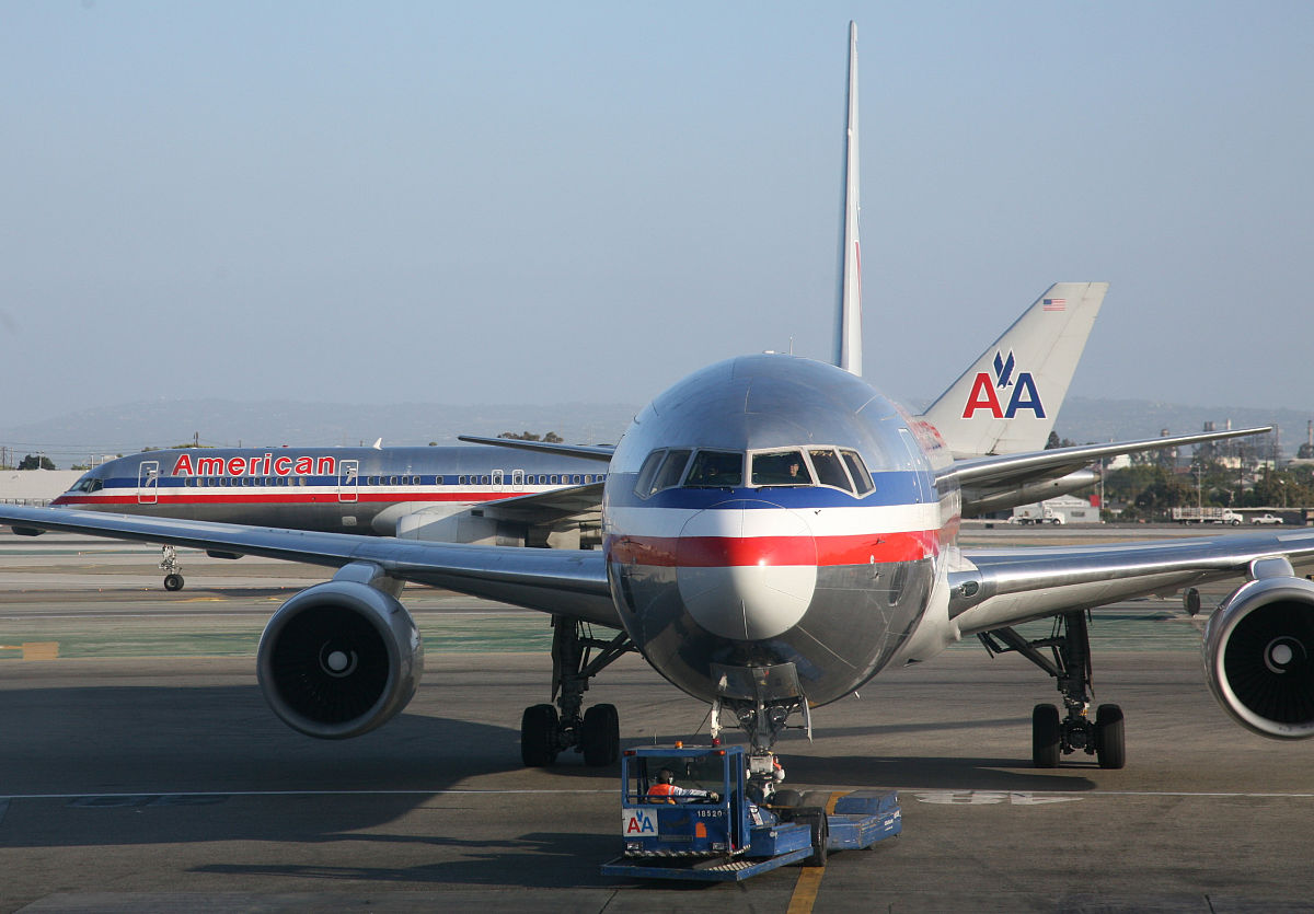 云南航空经贸外事学院航空直升机专业就业前景怎么样？