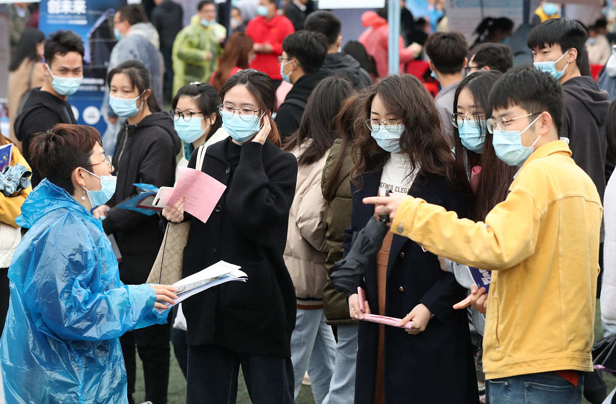广西公办中专学校的市场营销互联网信息服务管理方向专业怎么样