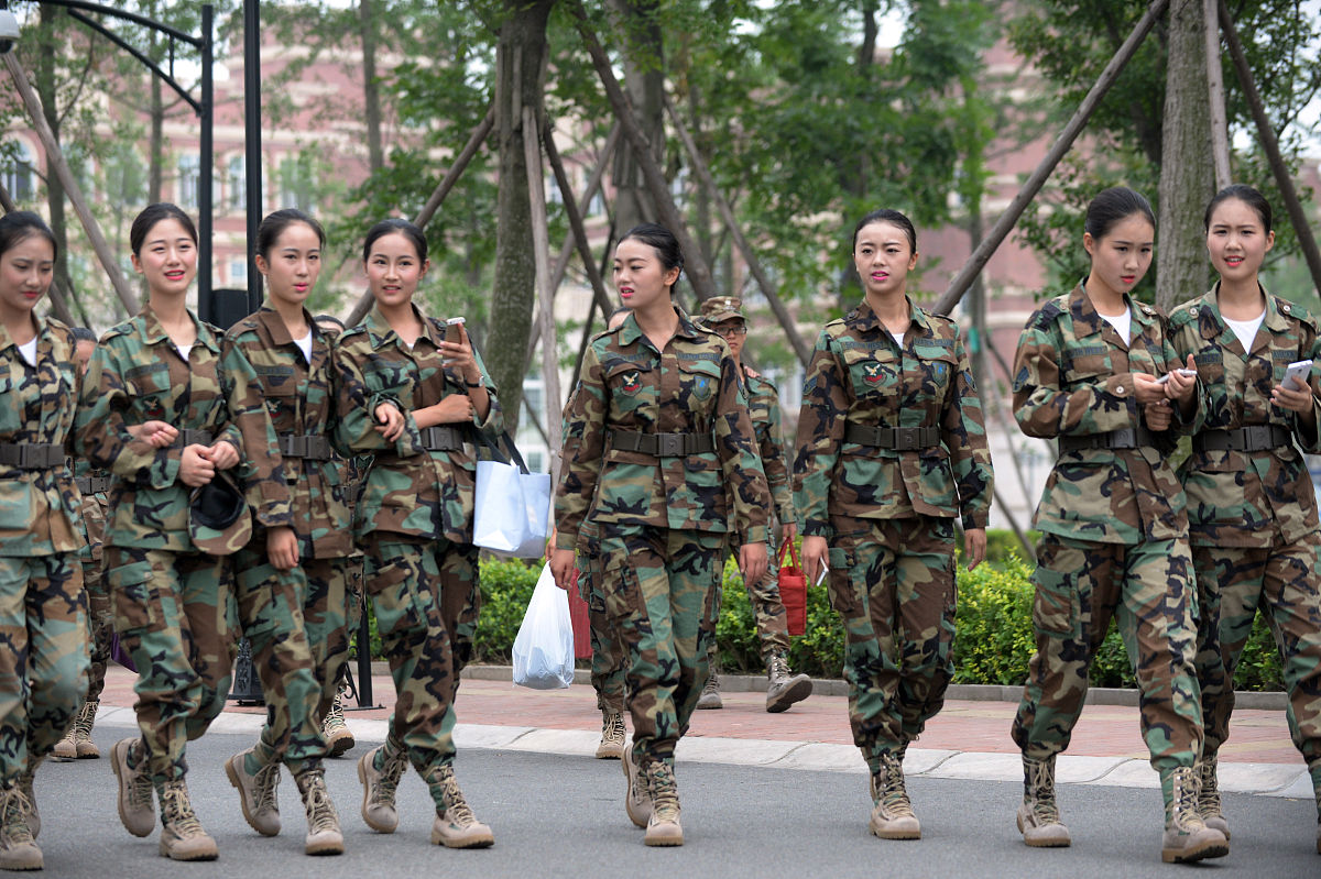 女兵入伍经历分享:高原军旅生活与成长 女兵入伍经历分享:高原军旅生活与成长