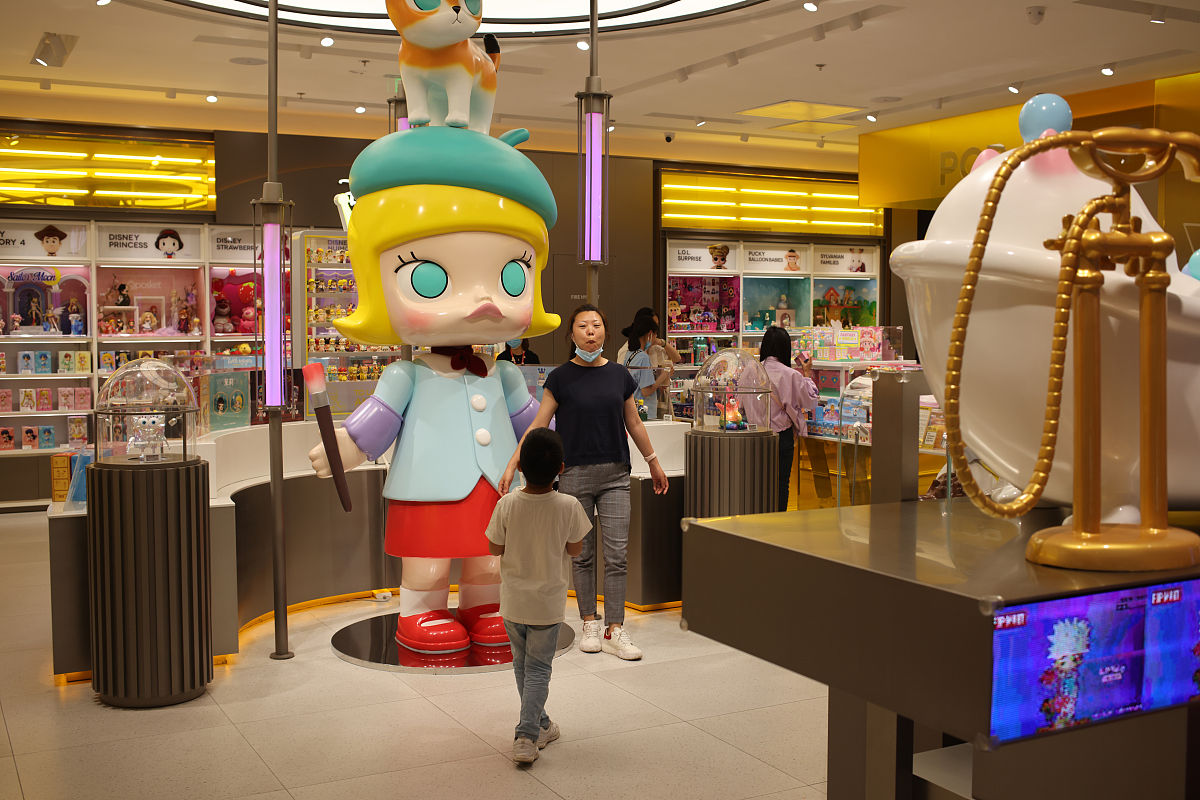 泡泡玛特产品定价差异分析：品质、品牌、成本、供需和市场定位