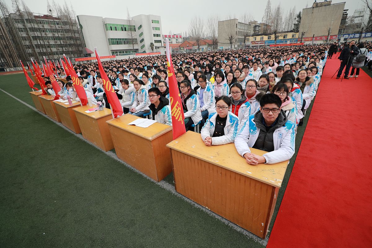 学生会换届大会圆满结束，新征程扬帆起航！