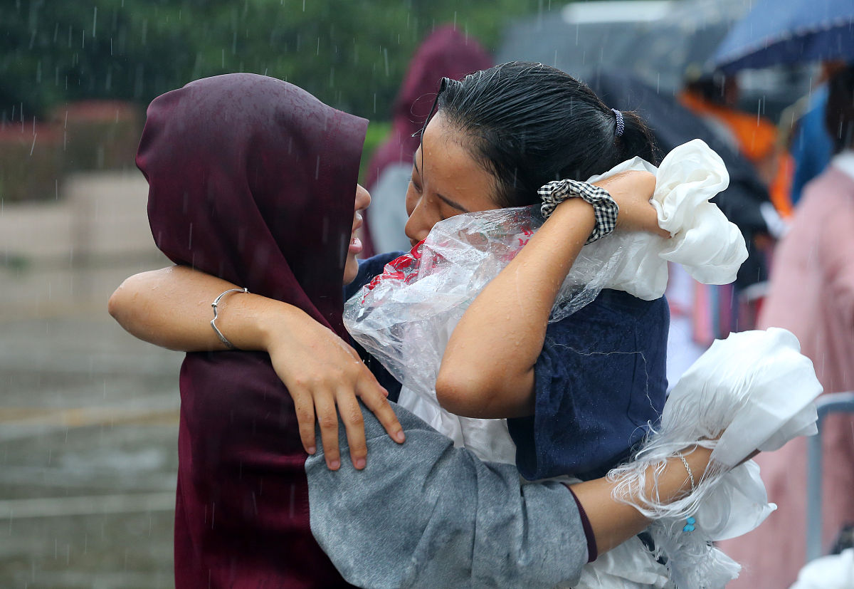 一句话毕业感言：感谢回忆与成长