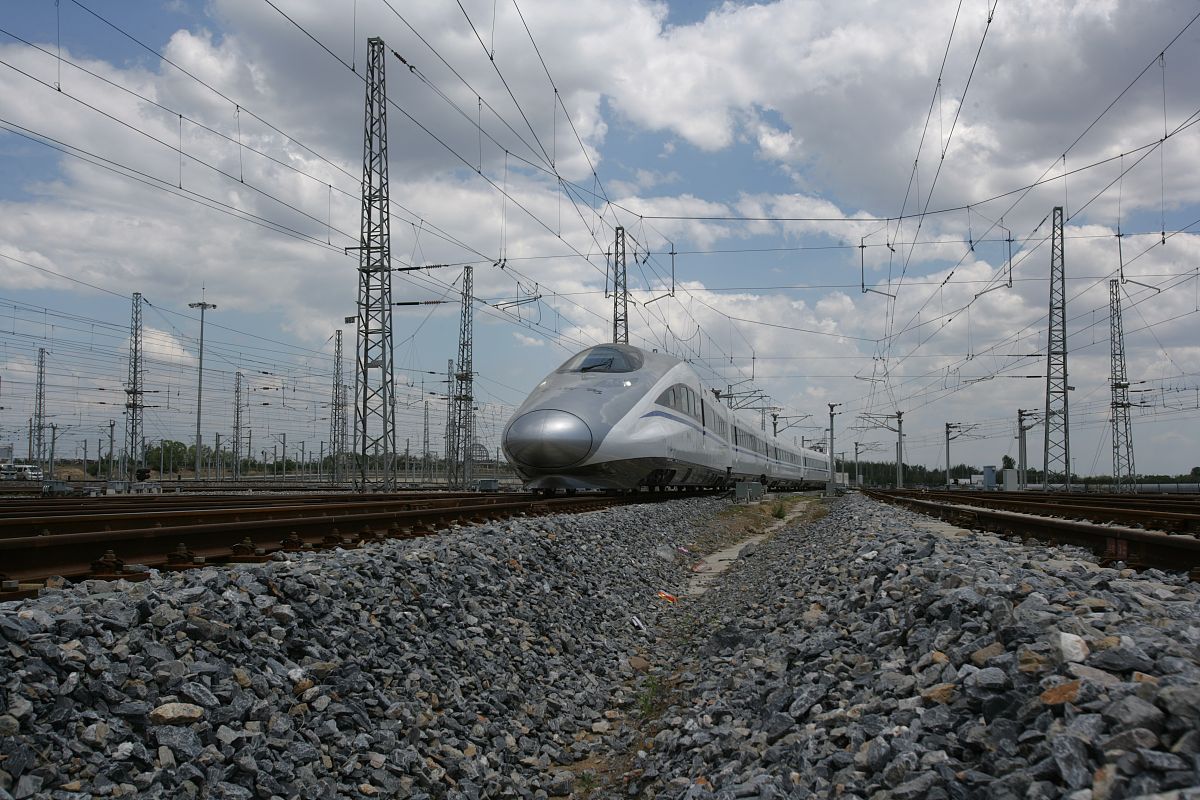 云南铁道学校：昆明高铁人才培养基地