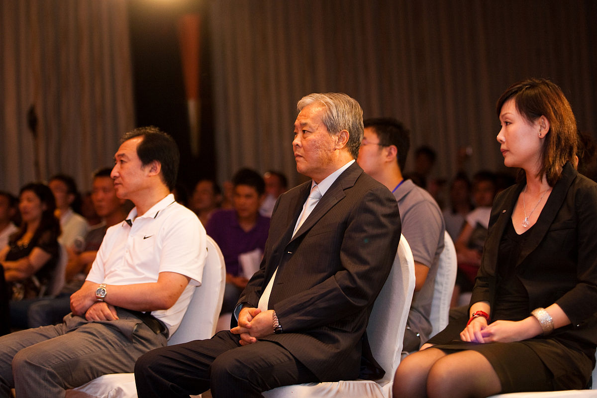 遵义轻轨专业学校就业发展好吗