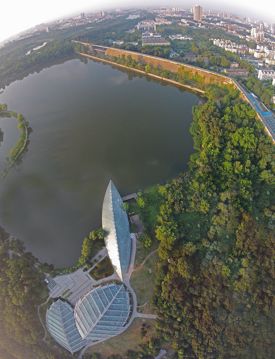 香港人爱中山：历史文化、旅游资源、经济发展