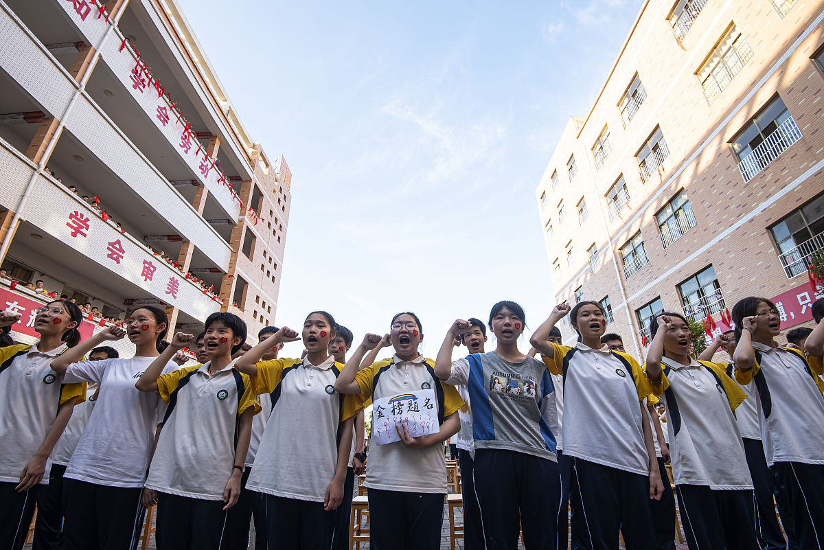 湖北技校：咸丰县民族技工学校师资如何