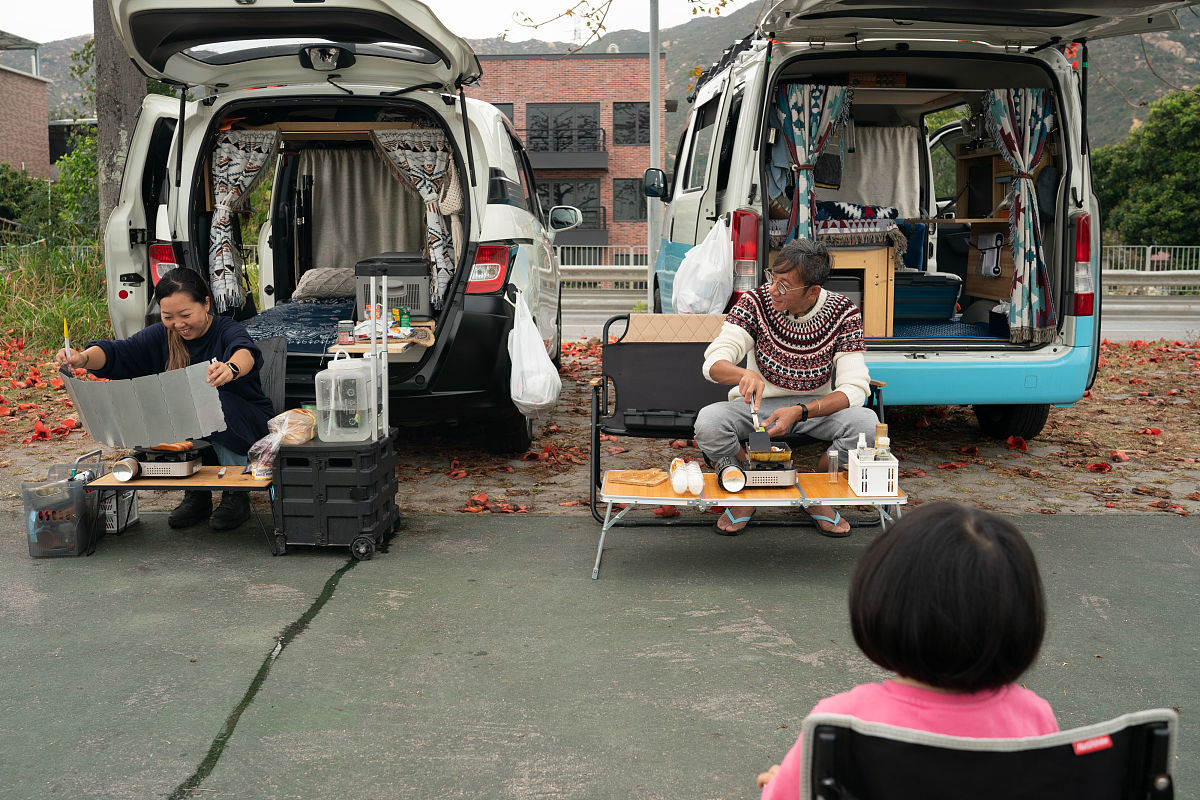 重庆市女生可以读汽车营销专业大专学校吗