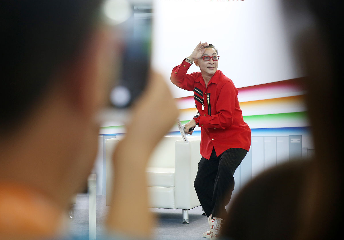 根据题目论《西游记》中孙悟空悲剧的人物形象写一个选题的创新点和前期研究基础