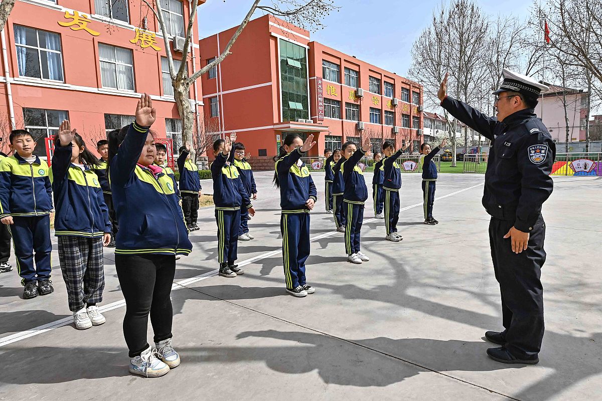 石家庄通用交通学校学前教育专业部分作品展示