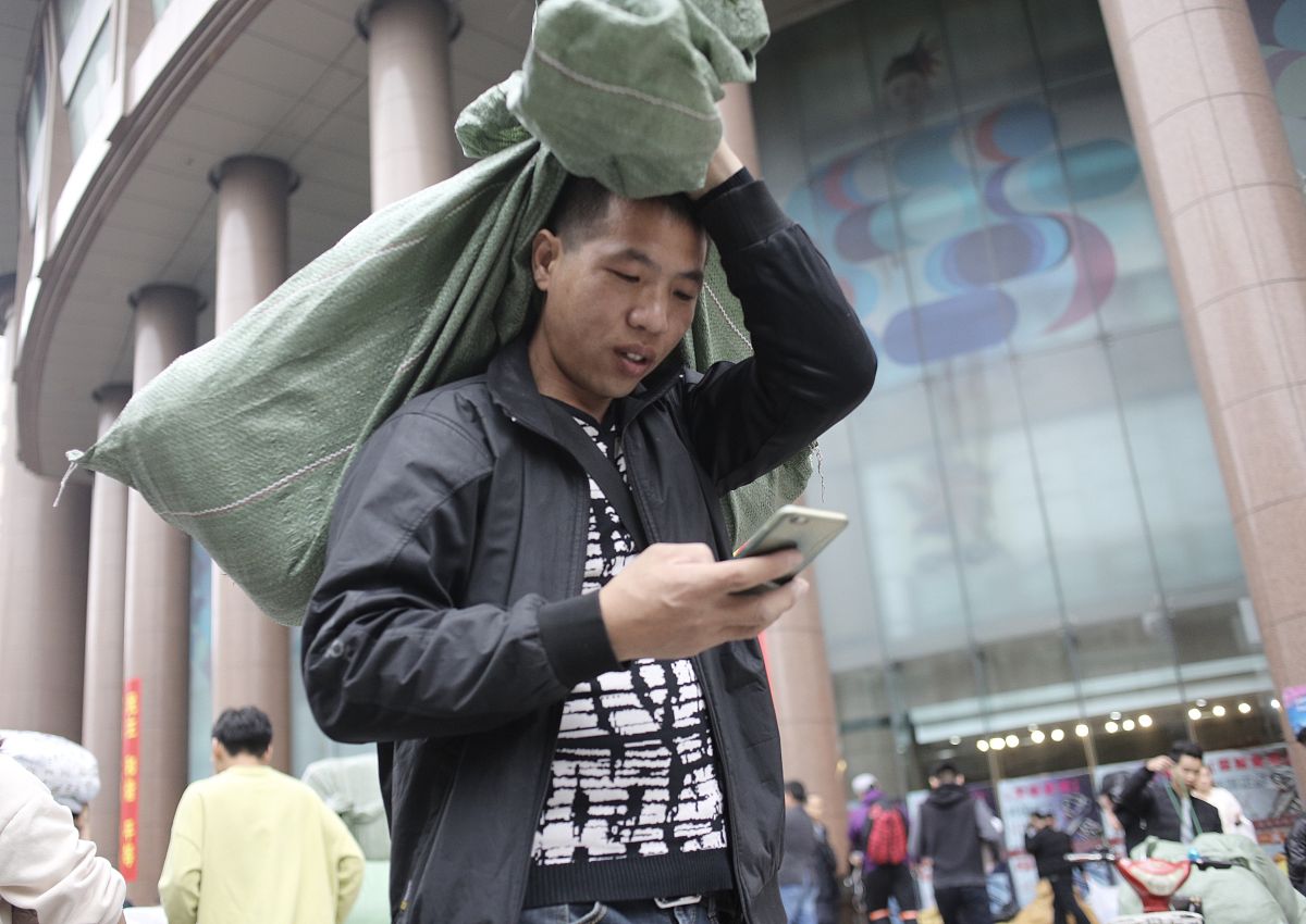 更多英雄是无名的摘要怎么写