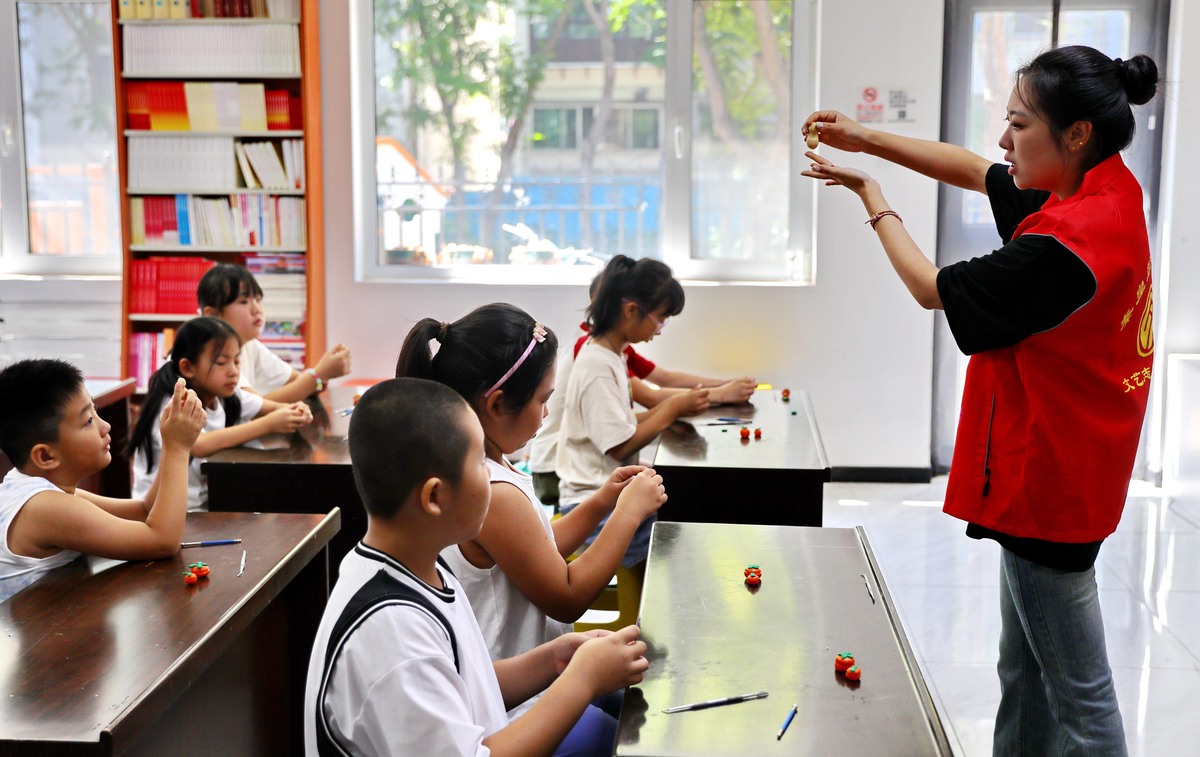 即墨特殊教育中心音乐产业优势：为残疾人提供专业、实践、社会化音乐教育