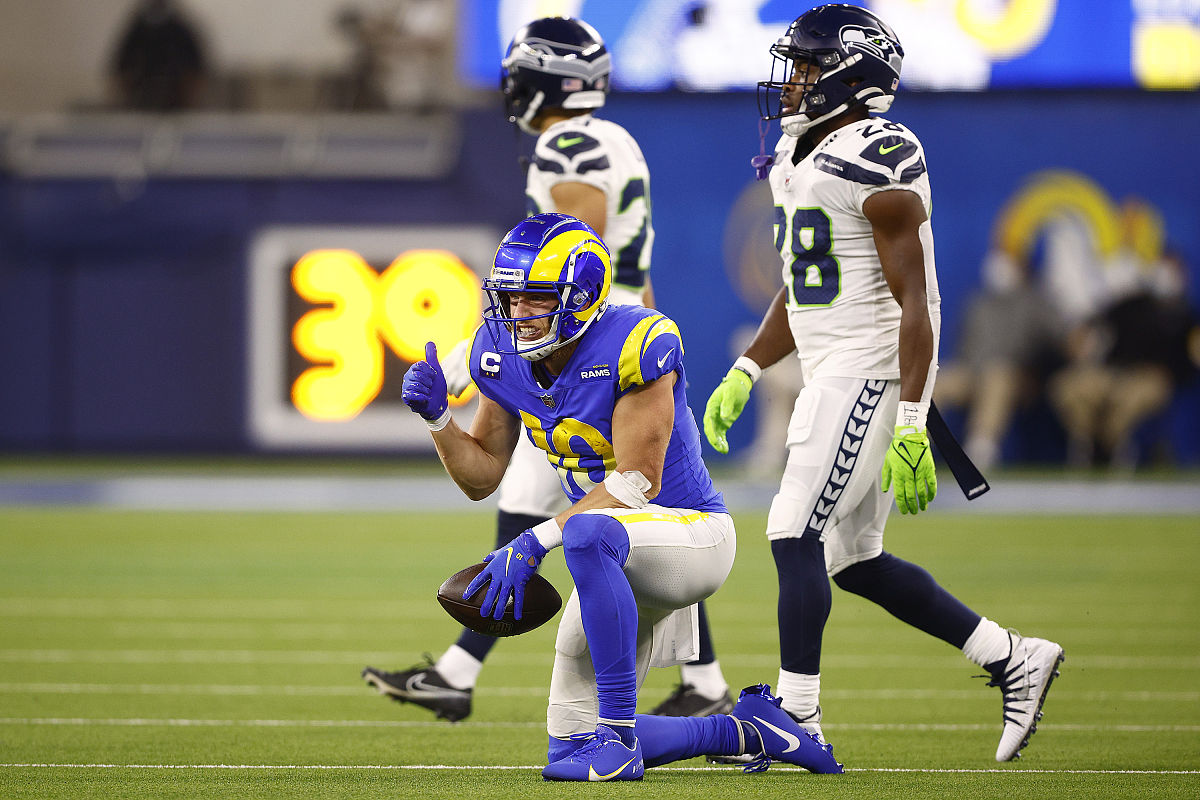 inglewood, california - december 21: cooper kupp #10 of the los 