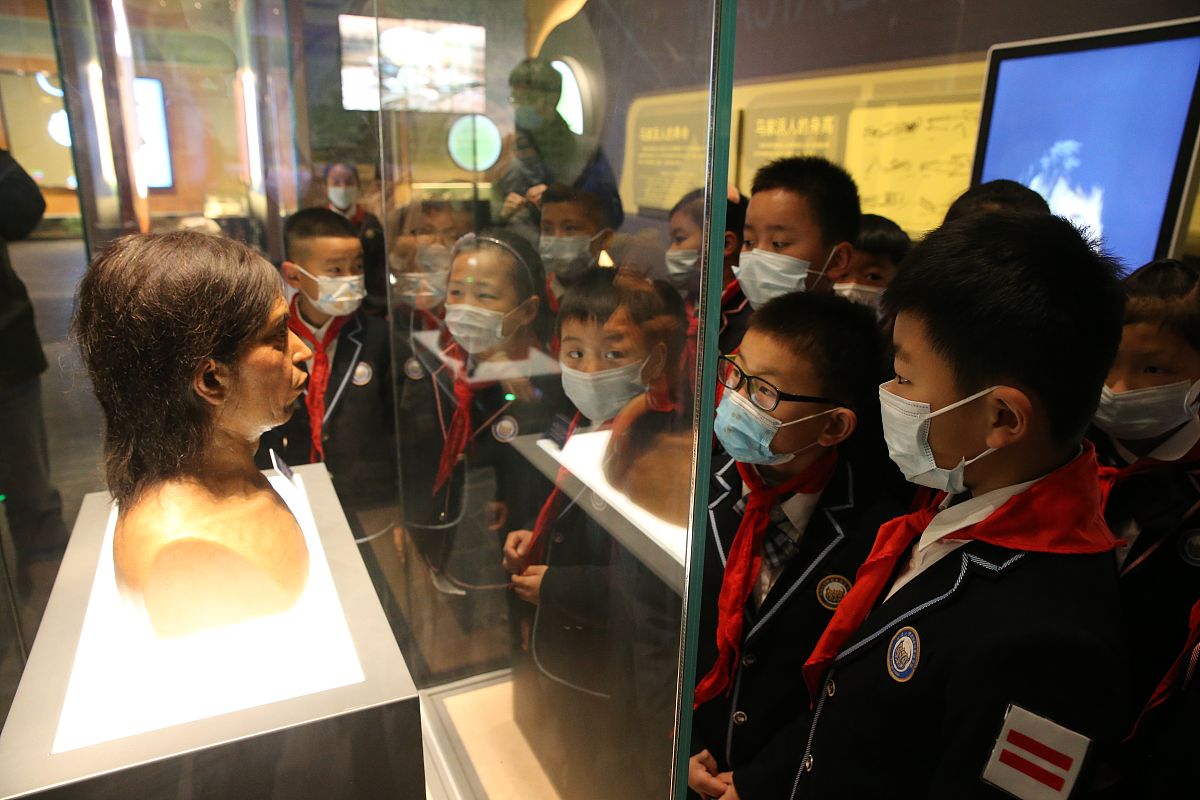 广西2021年读铁路学校需要什么证件