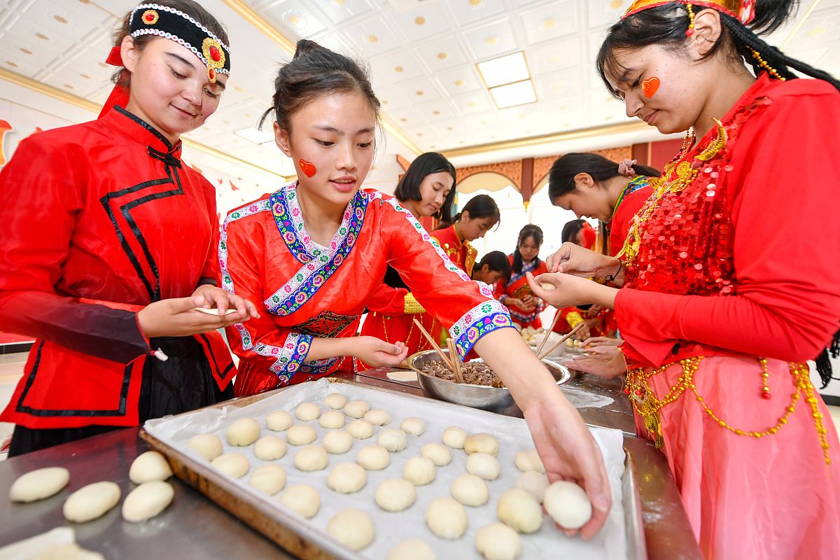 德兴职业中专学校2022年招生简章-报名条件/专业设置