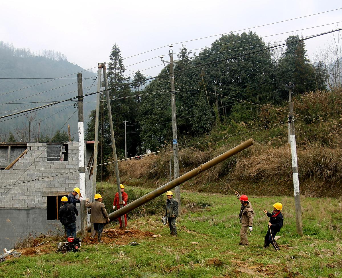 农村冬季电力线路维护问题及对策分析：理论与实践意义