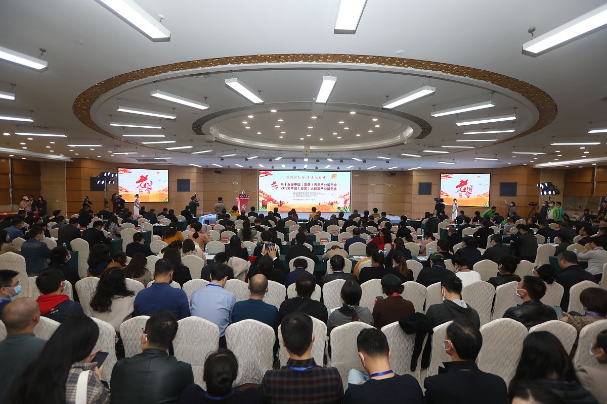 组织生活会党员结合大盾构品牌、科技创新、基础管理、精细化管理方面意见和建议