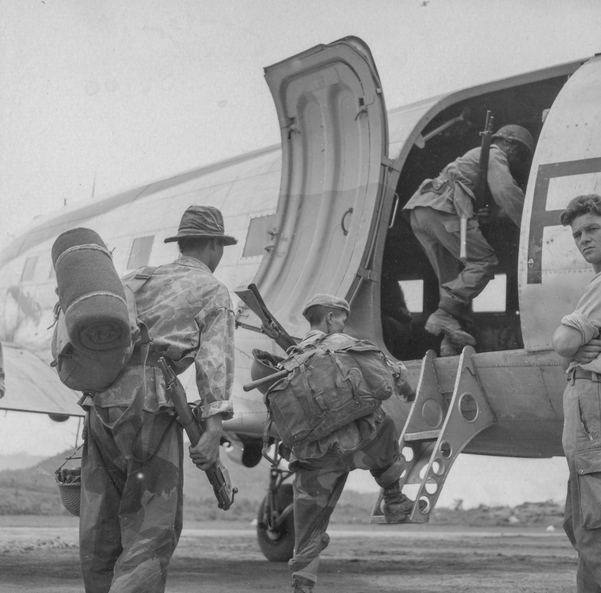 上世纪九十年代：老装备如何应对海湾战争新形态 - '新三打三防'策略