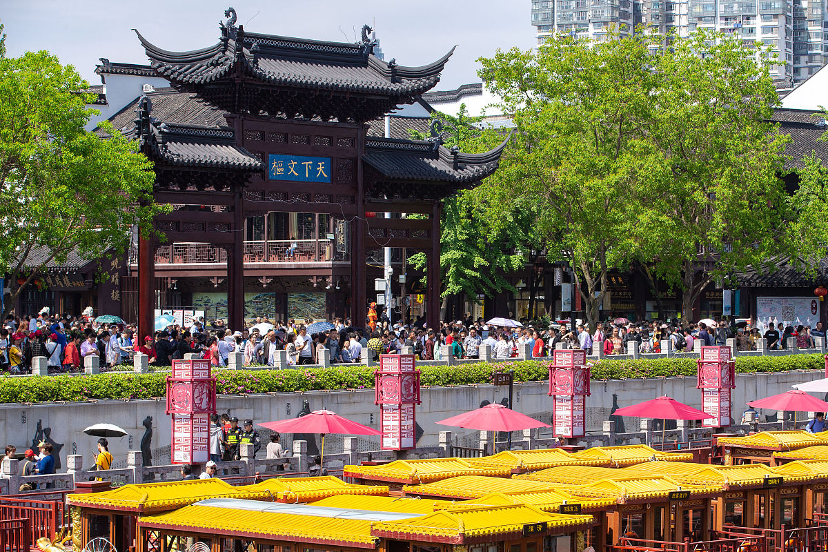 南京夫子庙旅游攻略：交通、景点、美食、购物指南
