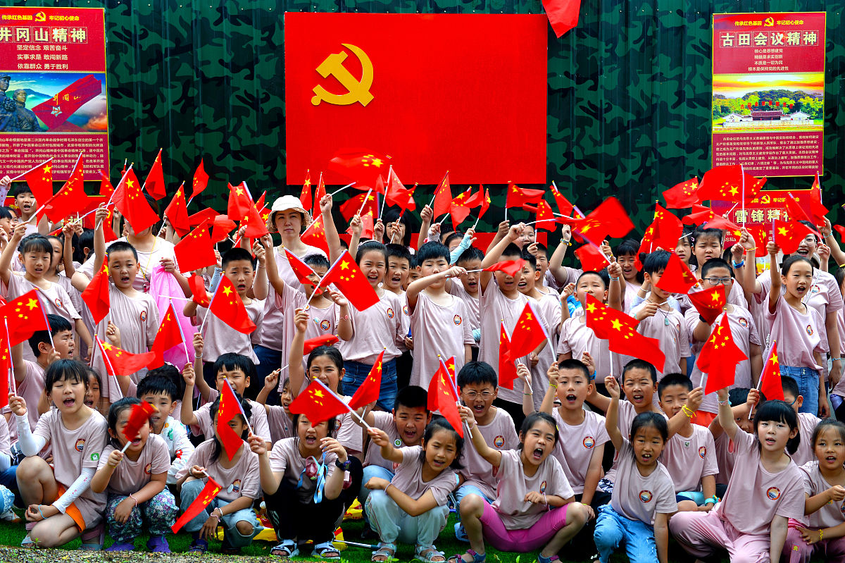 帮我写论文10项目式学习视下地理研学研究背景800字左右