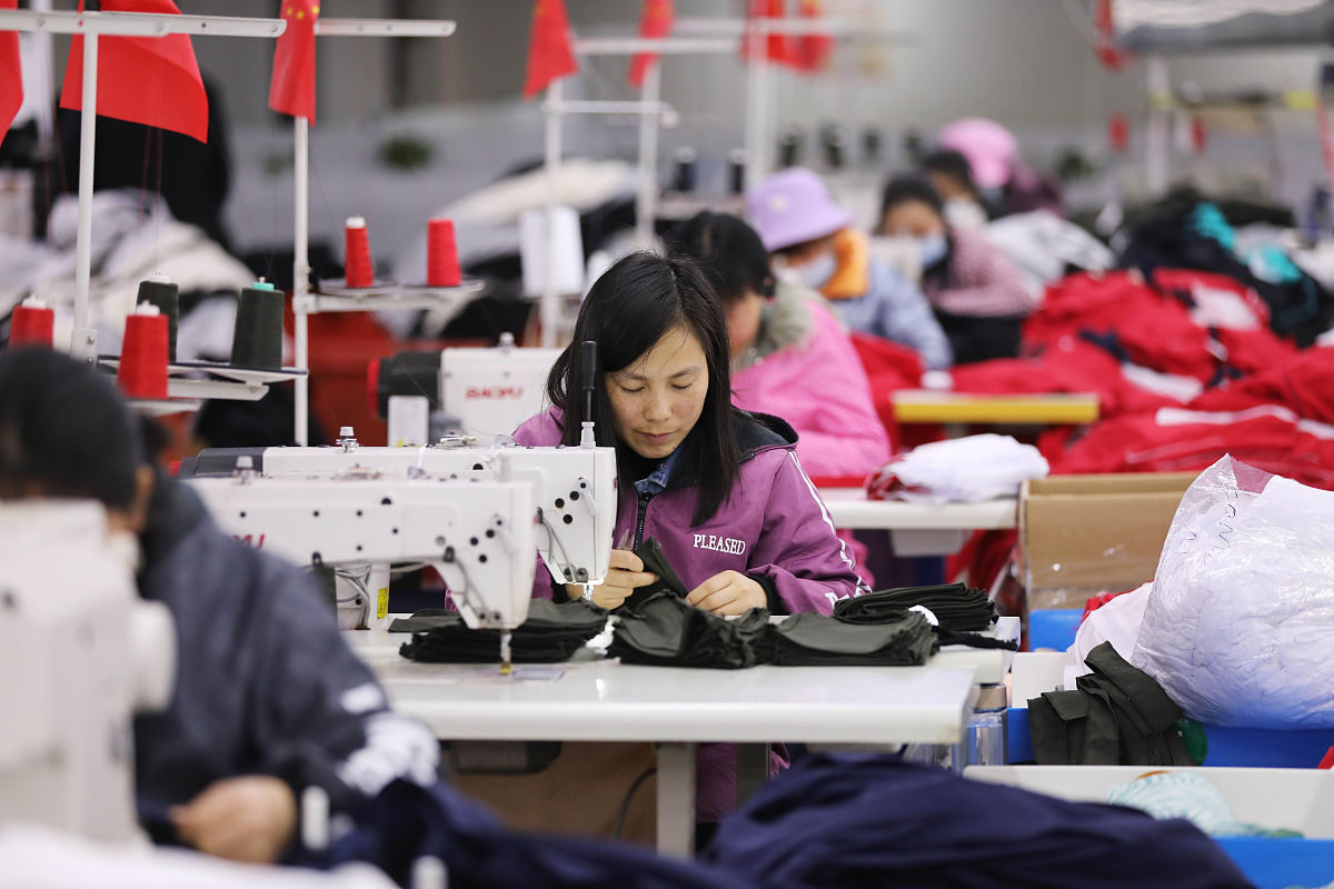 贵州有服装制作与生产管理专业的中专中职学校哪家好