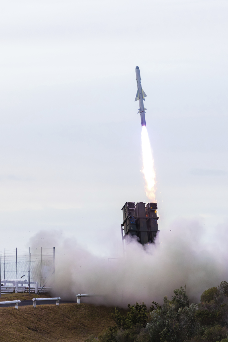 军事和航天航空领域最先进的防护手段及常用防护装备