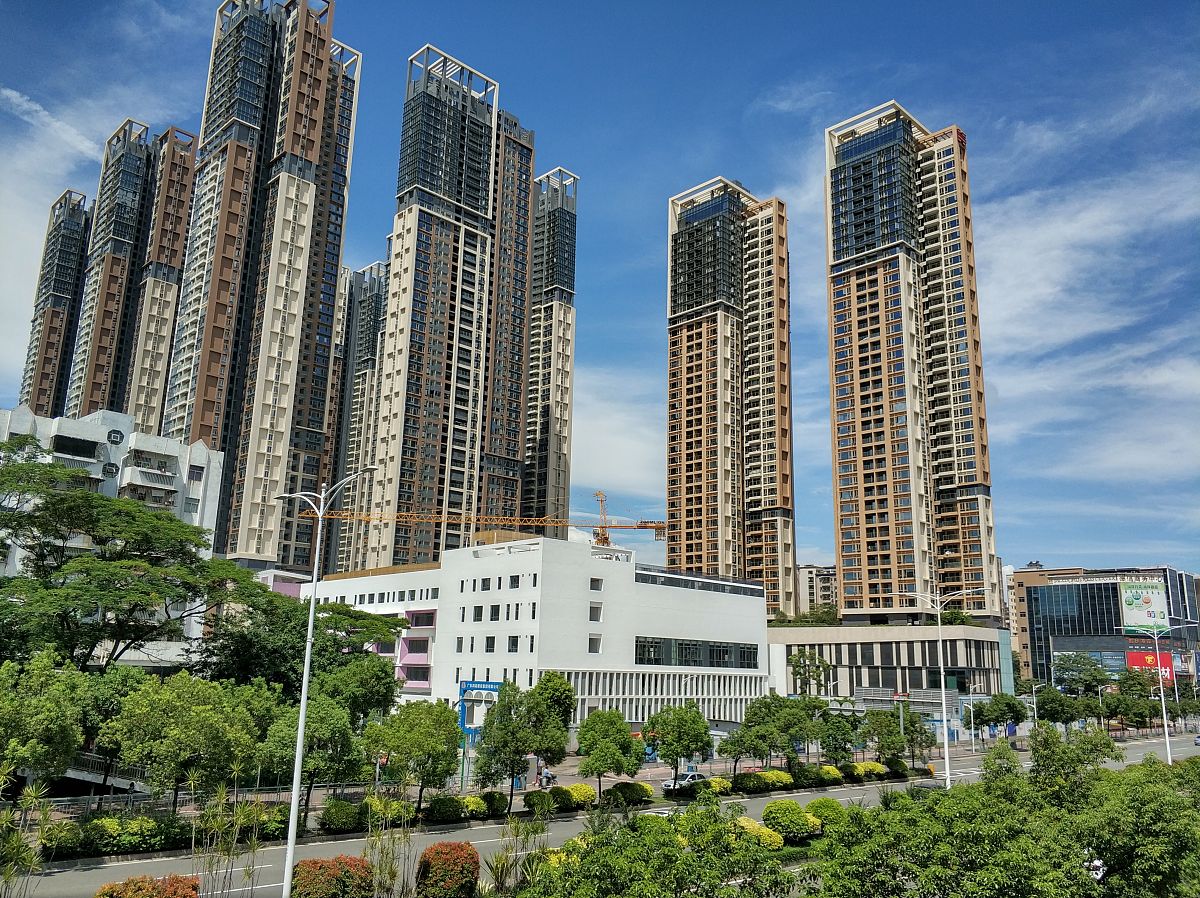 帮我发个抖音关于深圳罗湖深业东岭的