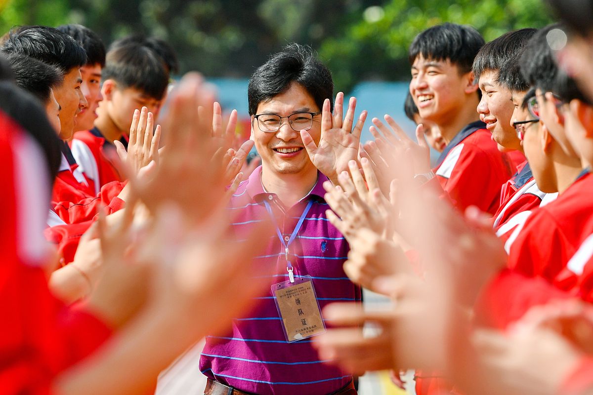 大竹县职业中学招生要求：品德、学业、专业素养和综合素质