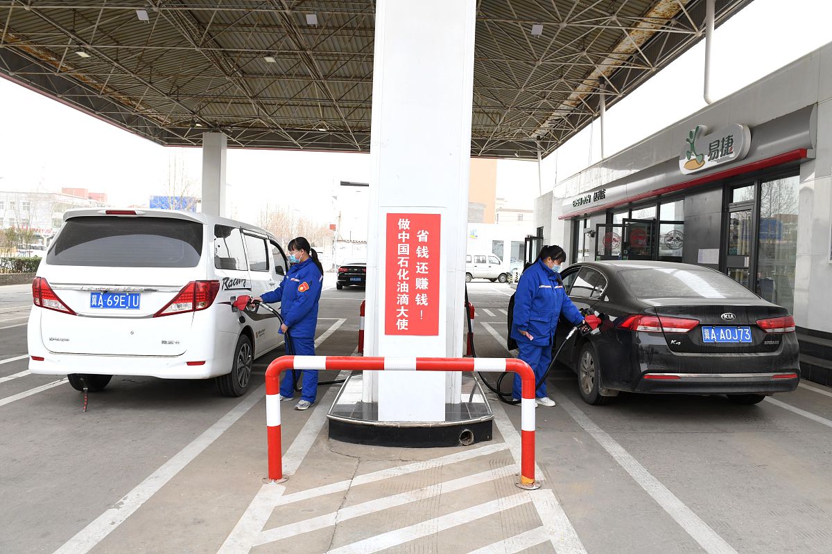 加油车停放到村里怎么处理回答加拓展。