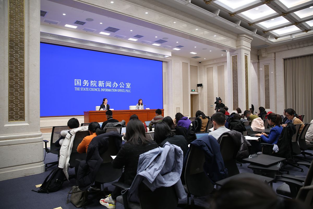 兰州大学研究生模拟法庭：实战演练，提升法律素养