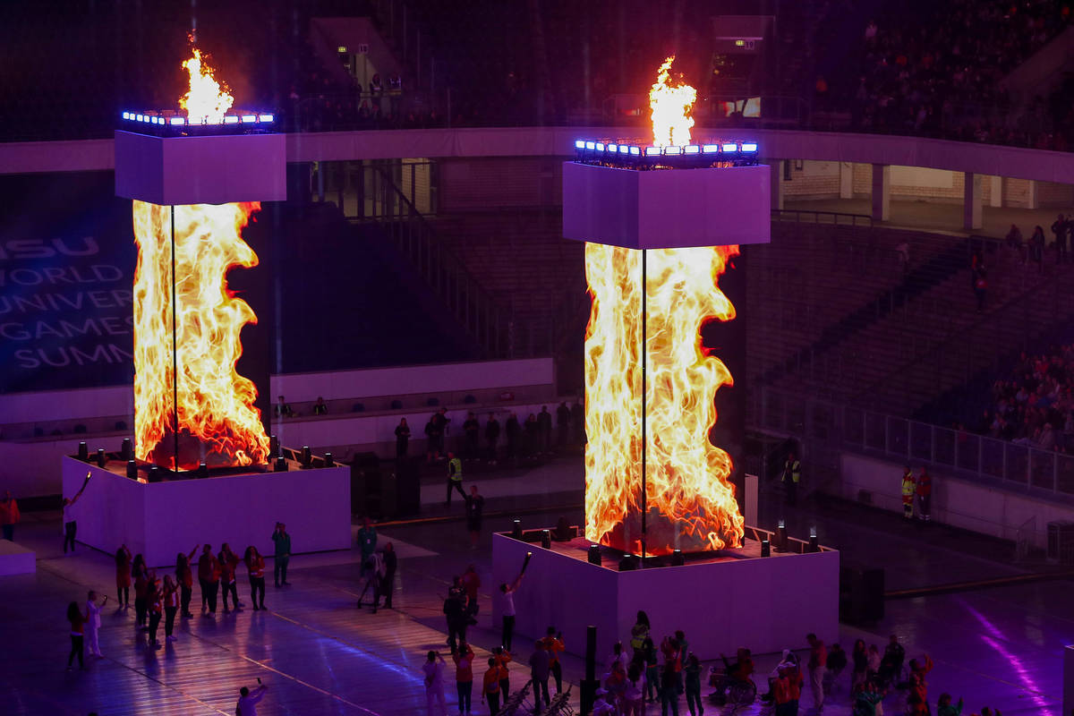 杭州亚运会开幕式：超1亿人点燃主火炬，见证历史时刻！