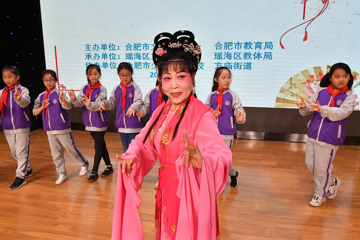 石家庄市艺术职业学校地址 - 培养艺术人才的摇篮