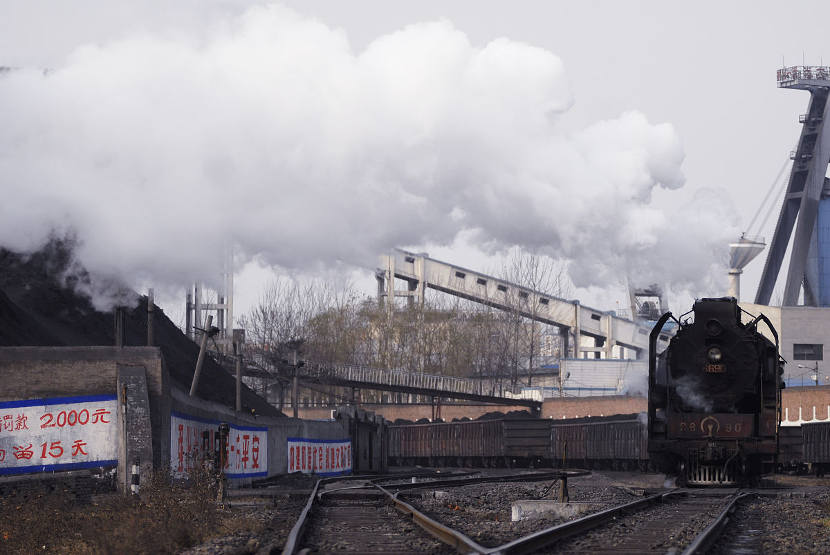 贵州男生读铁路学校推荐：热门院校及发展建议