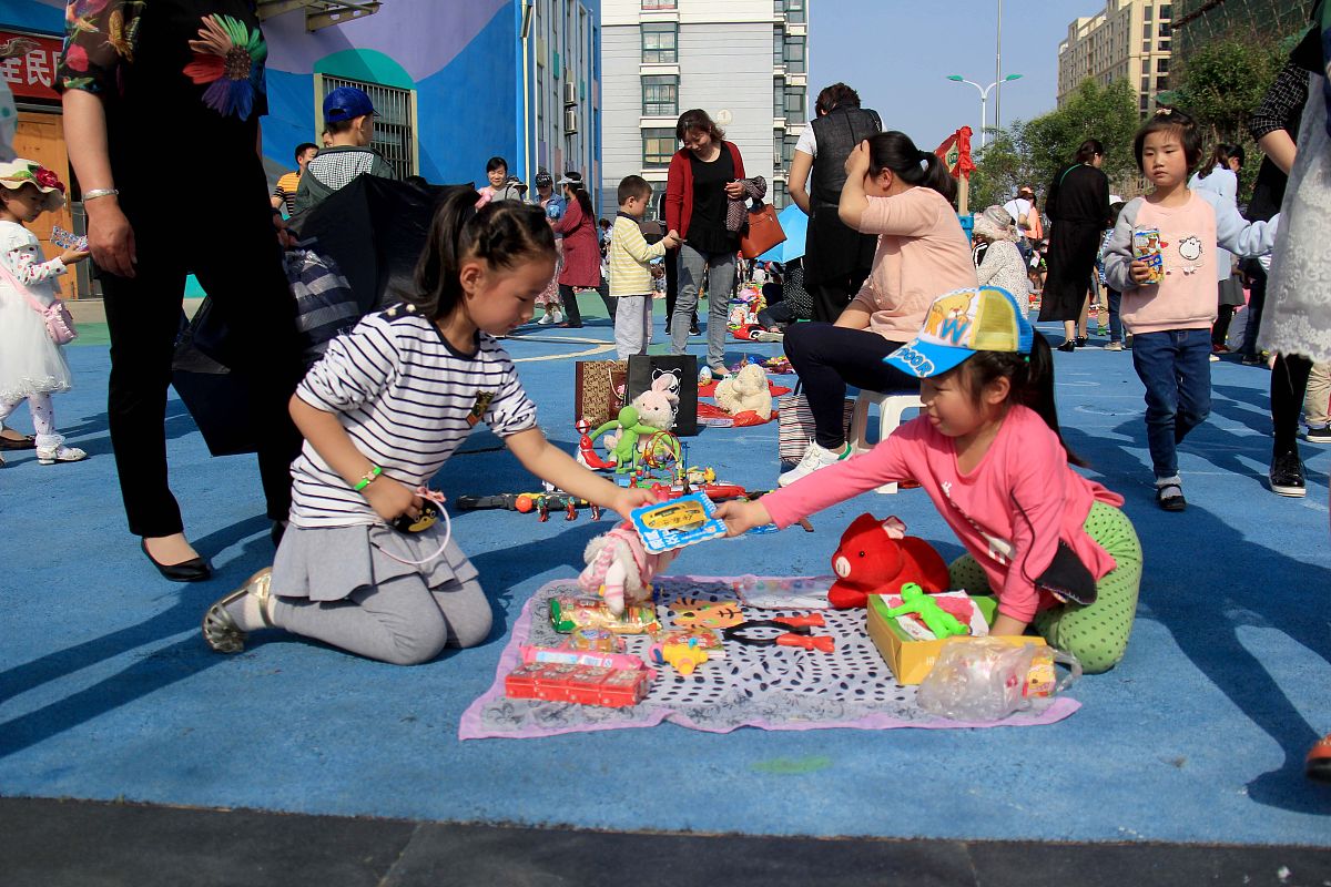 六一儿童节活动方案：萌宠集市、游园会、小吃、卡丁车！