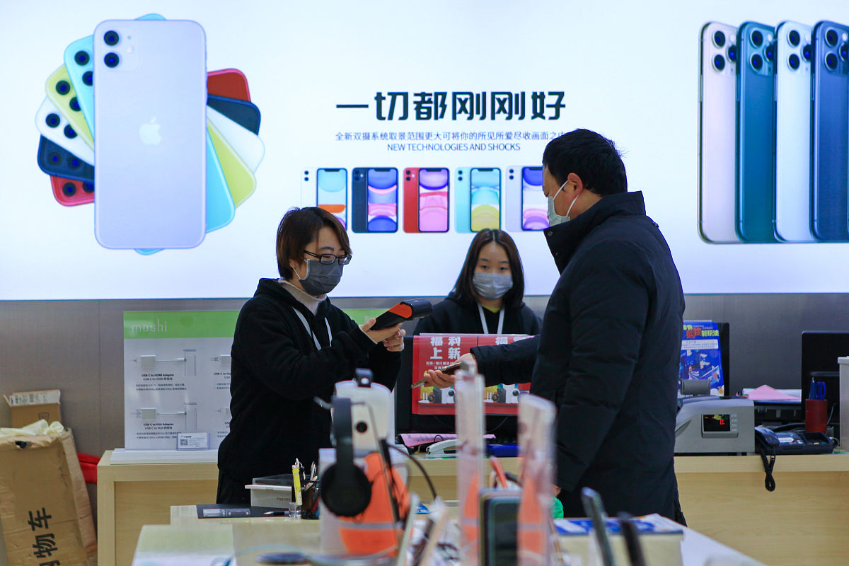 绿联科技：电商巨头，电脑周边和家居用品一站式购物体验