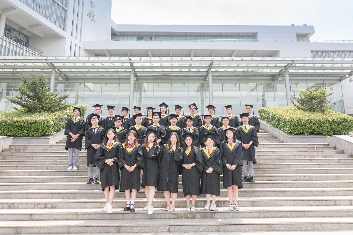 重庆经贸中等学校旅游服务与管理专业招生 - 培养未来旅游人才