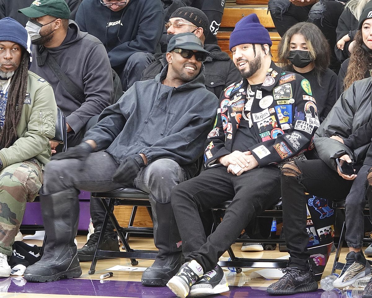 Kanye West Style Rap Lyrics: The King's Verse