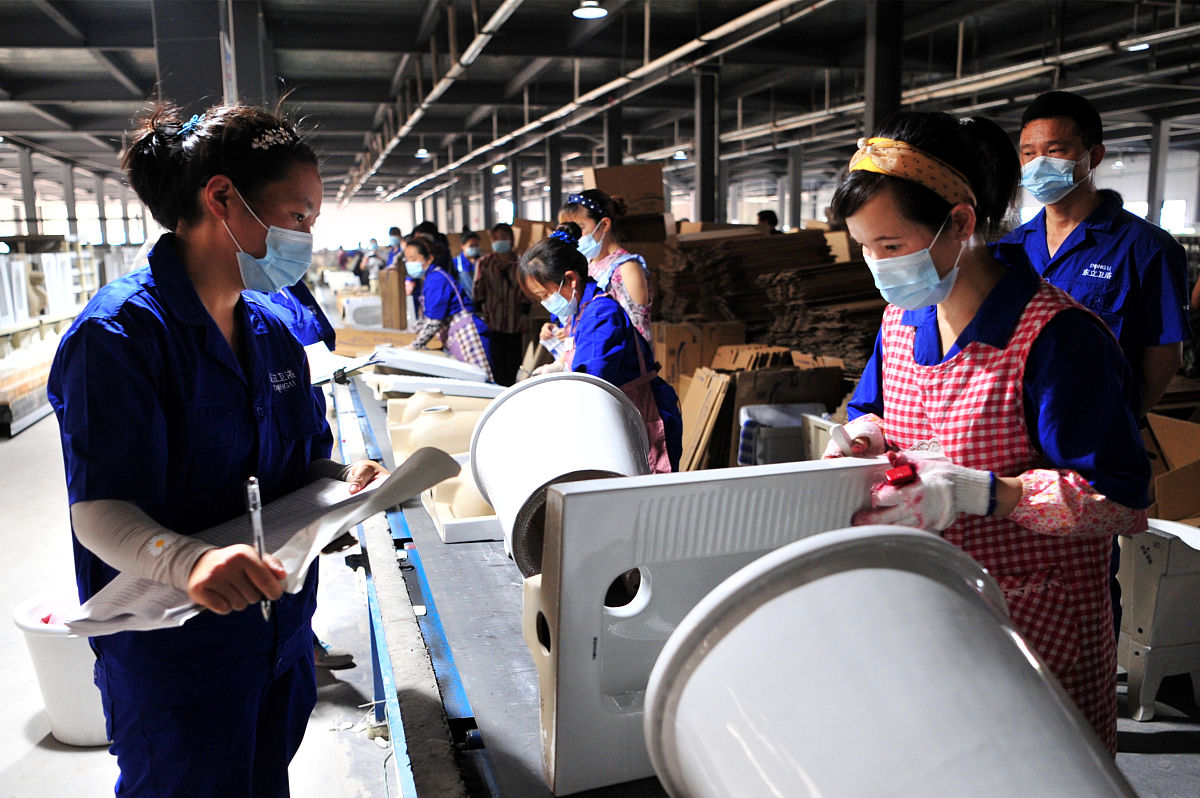 四川省宣汉职业中专学校服装制作与生产管理专业