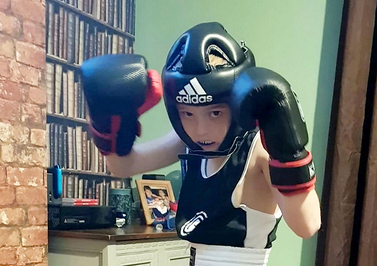 2018年2月28日讯(具体拍摄时间不详),英国塔姆沃思,9岁男孩junior wya