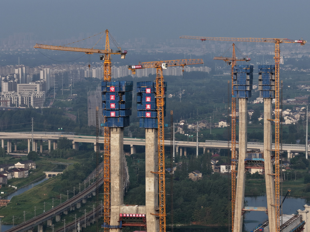 高铁专业有哪些？解读高铁热门专业及就业前景