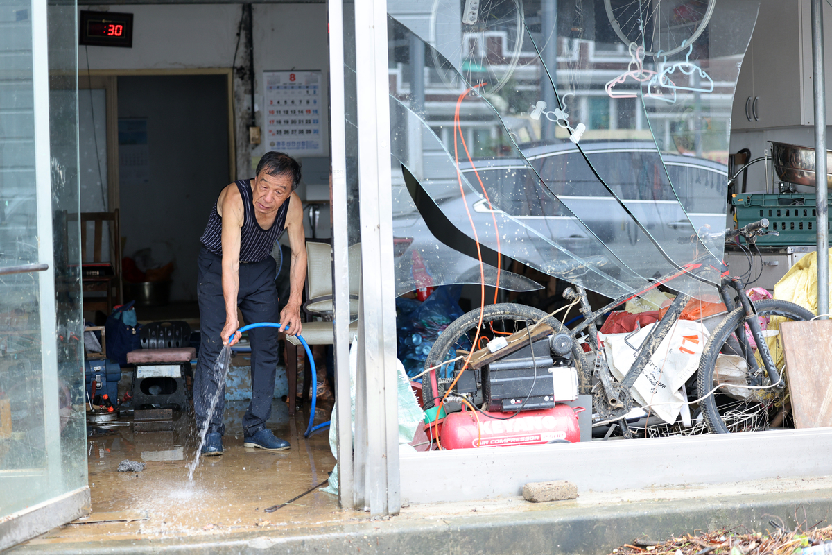 公寓设施老化：问题、解决方法和安全保障