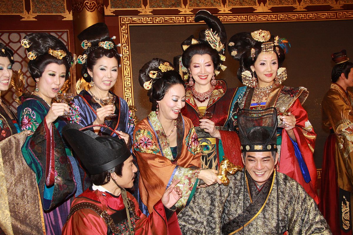 女皇帝的后宫:男性角色的真相 女皇帝的后宫:男性角色的真相