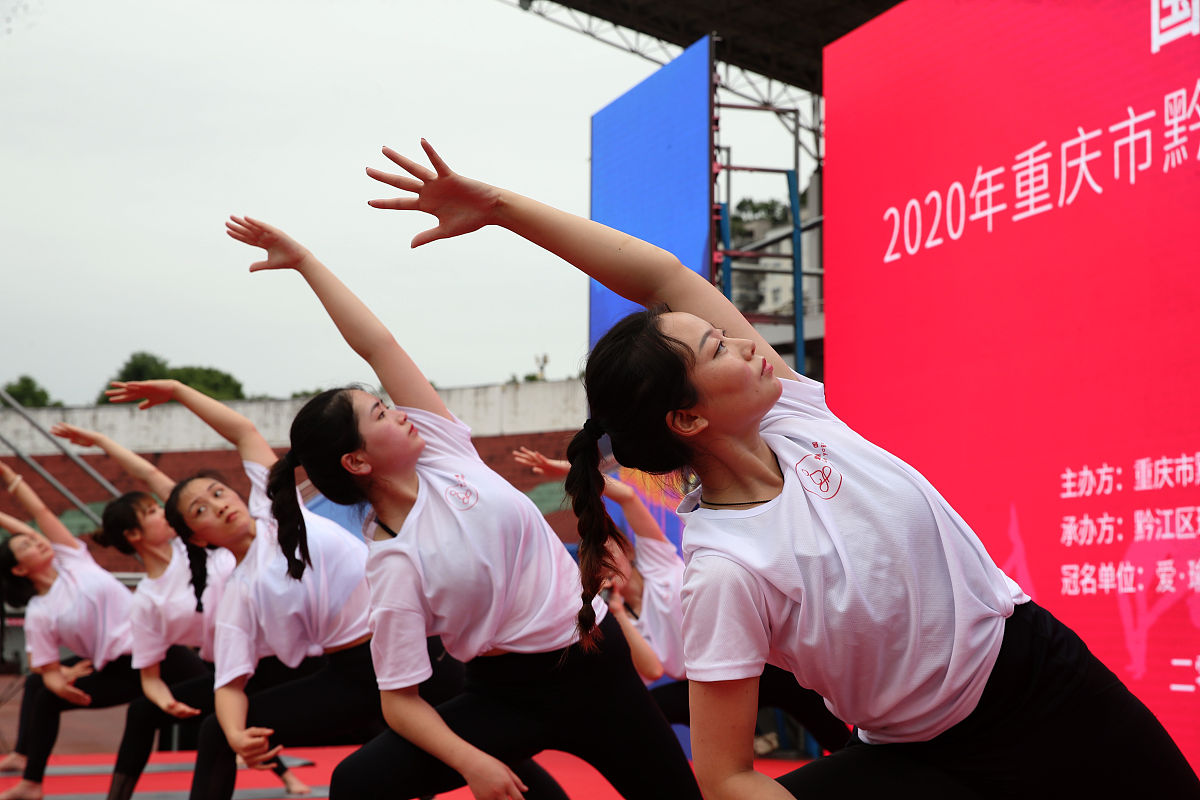 重庆初中生适合上卫校吗？家长必看！