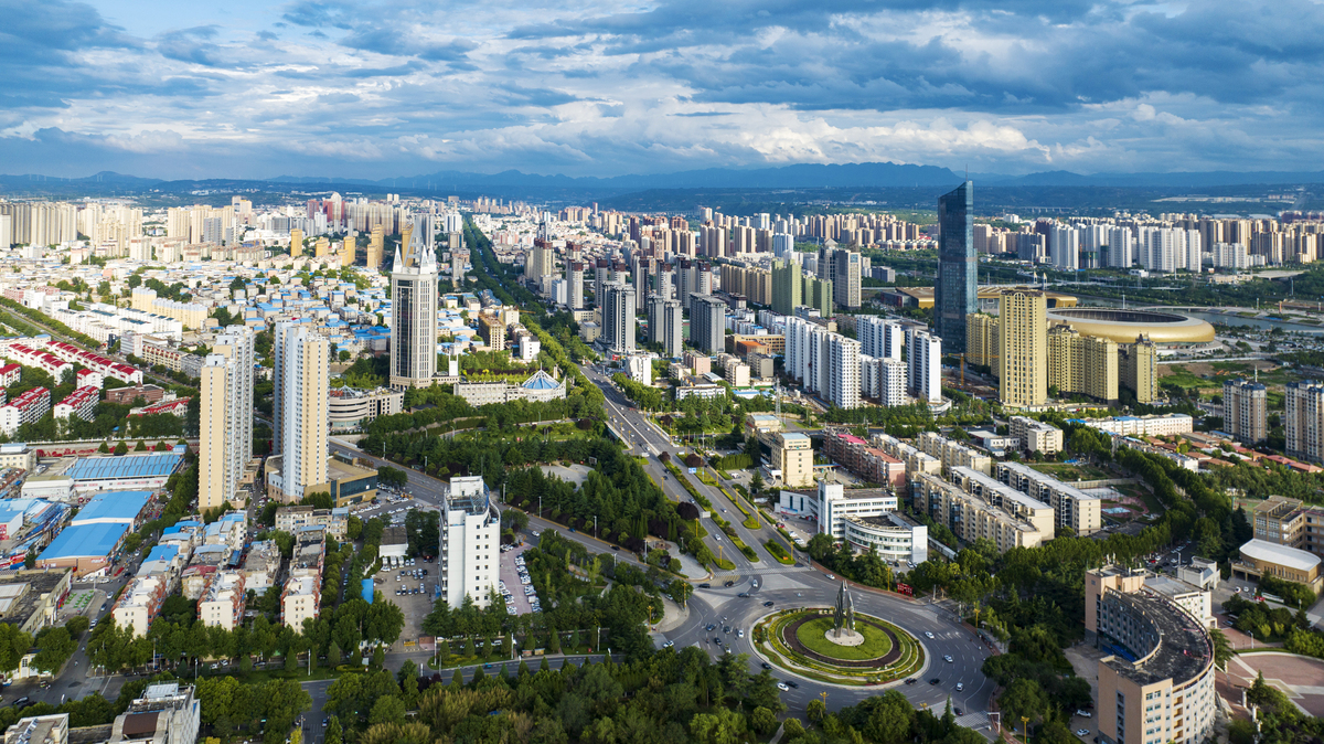请名为数字经济推动城市发展的路径探究--以三门峡市为例的3000字论文要包括三门峡市数字经济发展的状况问题我国数字经济快速发展加快数字经济高质量发展的着力点。